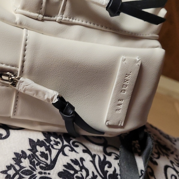 💕Rae Dunn Love Mini Backpack/Crossbody - Picture 5 of 9